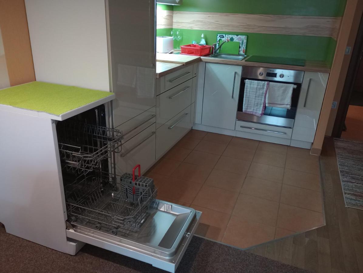 Apartman Rezidence Certovka 2121 Free Parking Garage Karlovy Vary Kültér fotó